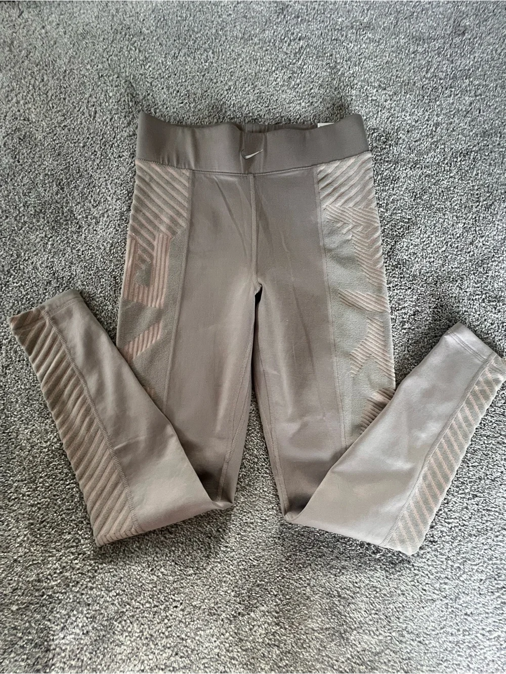 Nike Pro ThermaFit ADV High Waisted Workout Leggings - Women’s Large Biege BNWT